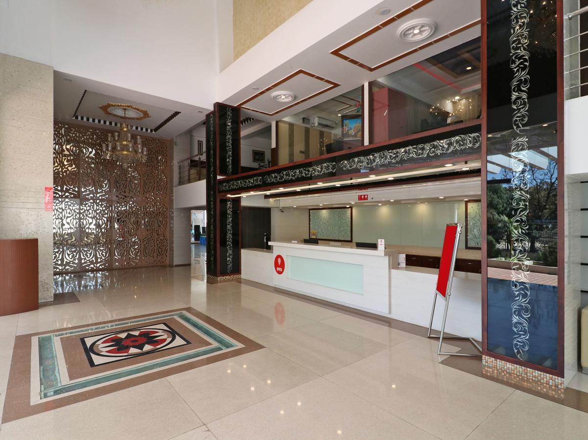 Hotel Pearl Avenue Дехрадун Екстериор снимка