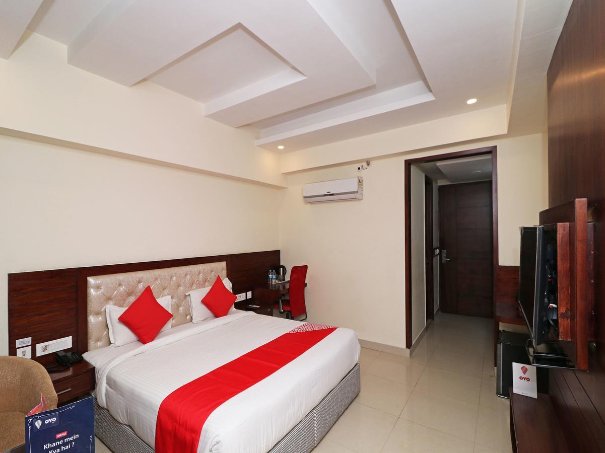 Hotel Pearl Avenue Дехрадун Екстериор снимка
