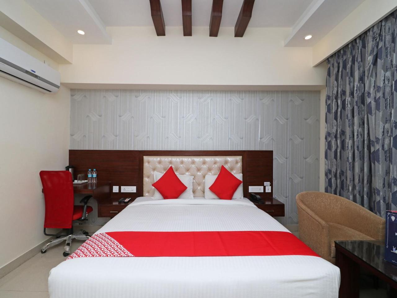 Hotel Pearl Avenue Дехрадун Екстериор снимка