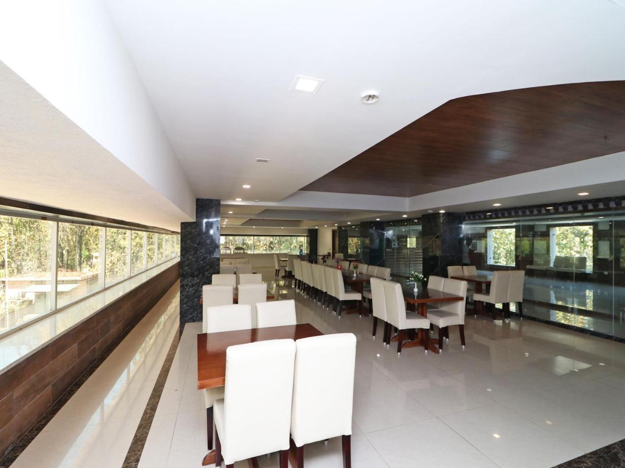 Hotel Pearl Avenue Дехрадун Екстериор снимка