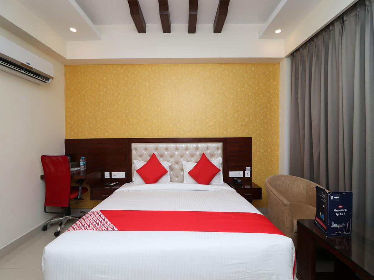 Hotel Pearl Avenue Дехрадун Екстериор снимка