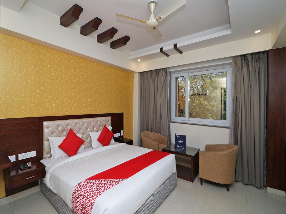 Hotel Pearl Avenue Дехрадун Екстериор снимка